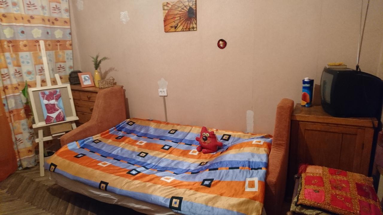 Comfortable Isolated Turnkey Room Near The Subway And The International Exhibition Center Kiew Exterior foto